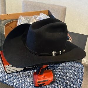 Serratelli 6x Beaumont E-5 Black 4” Brim Cowboy Hat